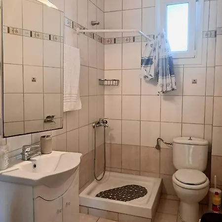 Daire Menexe Apartments-korali *