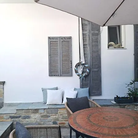 Menexe Apartments-korali Neos Marmaras