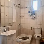 公寓 Menexe Apartments-korali *