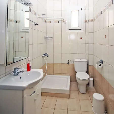 Menexe Apartments-korali Apartman