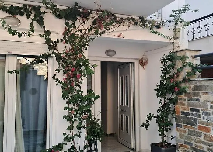 Menexe Apartments-korali Apartmán